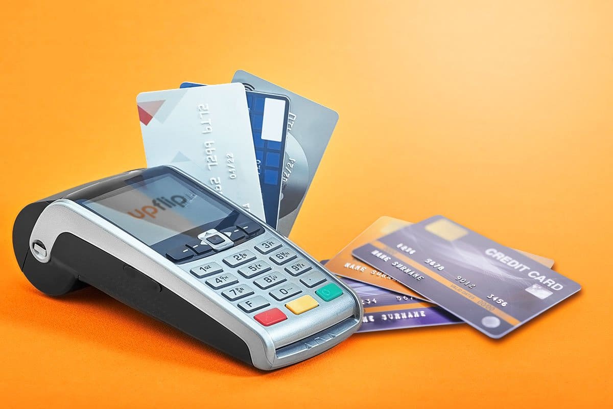 POS system and credit cards showing a way to accept credit card payments