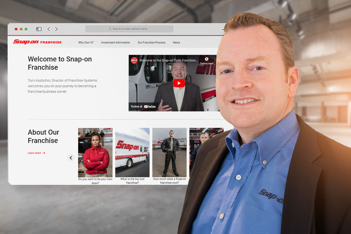 Business owner introducing the Snap-on franchise website